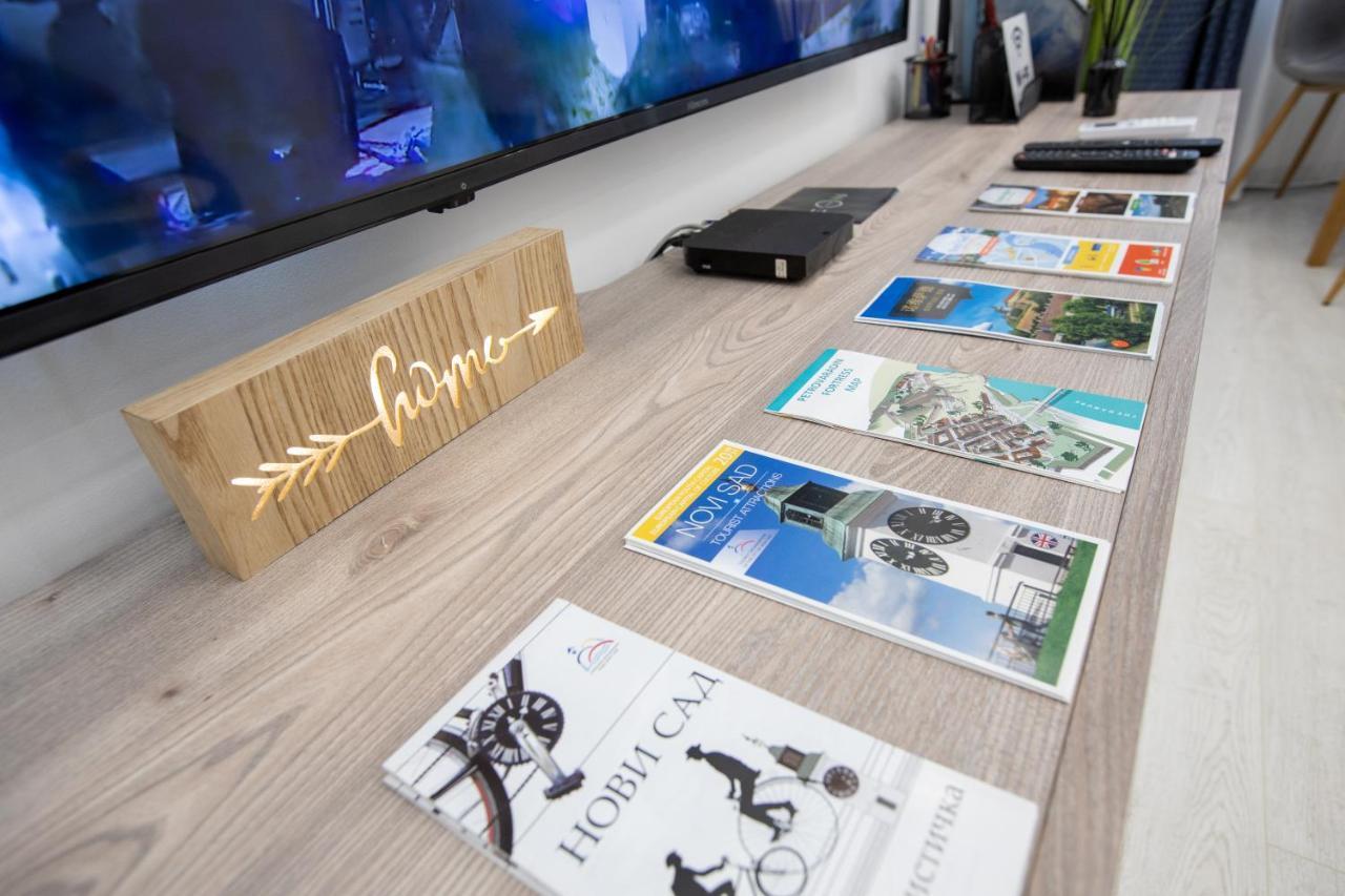 נובי סאד Theatre Square Apartments מראה חיצוני תמונה
